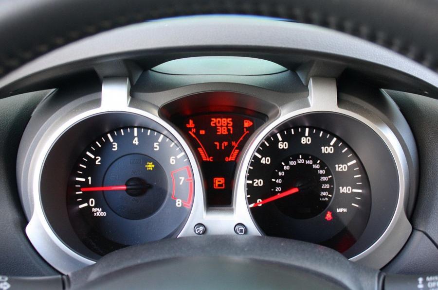  Nissan Juke 2010 года  (фото 139 из 174)